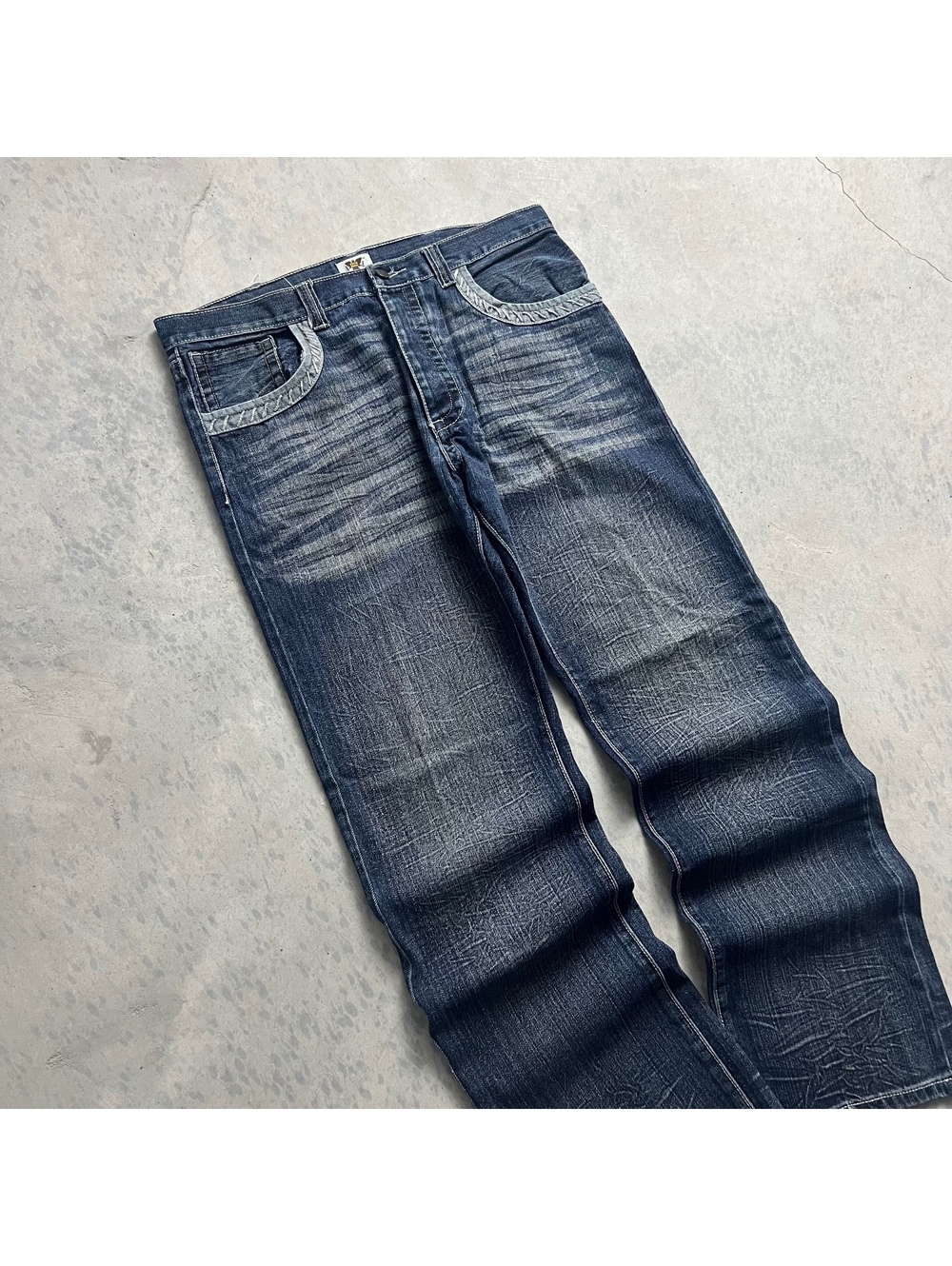 VTG Y2K Antik Denim Studded Jeans Sz. 36 (Fits 38X32) Faded Dark Wash Whisker - Picture 2 of 9
